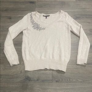 White House Black Market Cream V-Neck Sweater